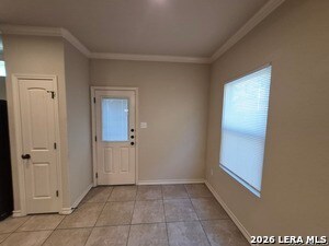 Building Photo - 7042 Lakeview Dr.