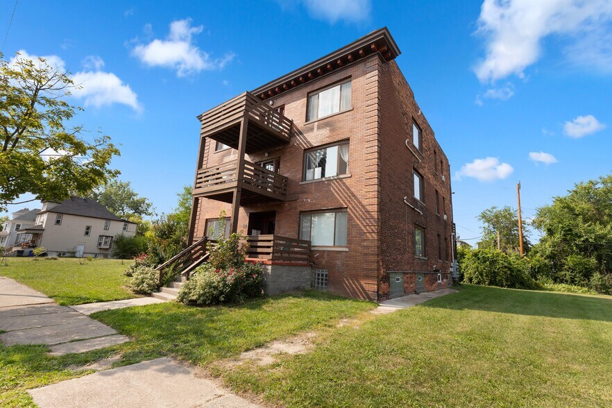 Building Photo - 109 Leicester Ct