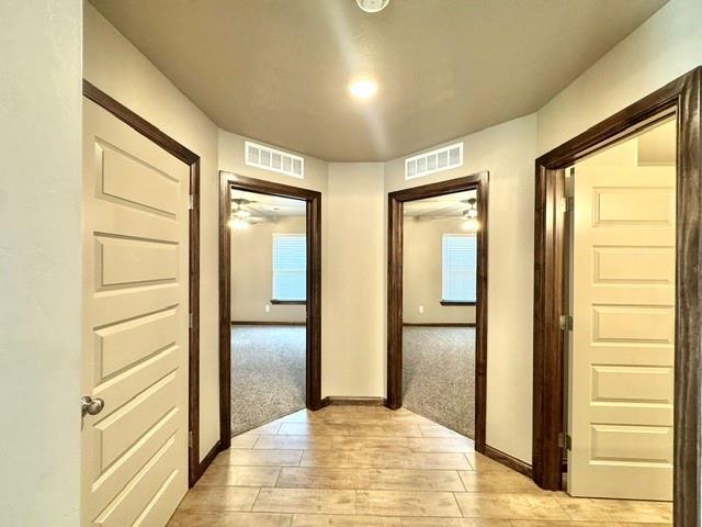 Building Photo - 709 Caladium Dr