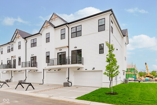 Building Photo - 4140 Douro Trl