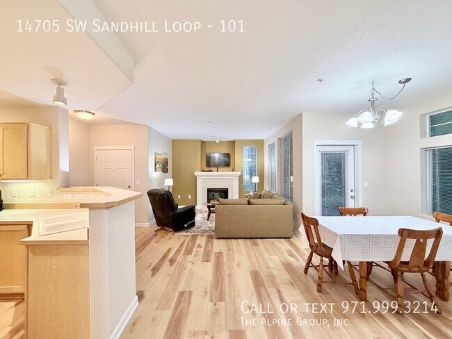 Building Photo - 14705 SW Sandhill Loop