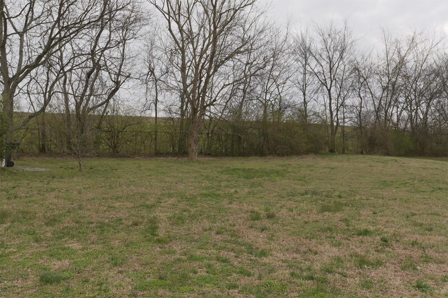 Building Photo - 1268 Carriage Park Dr