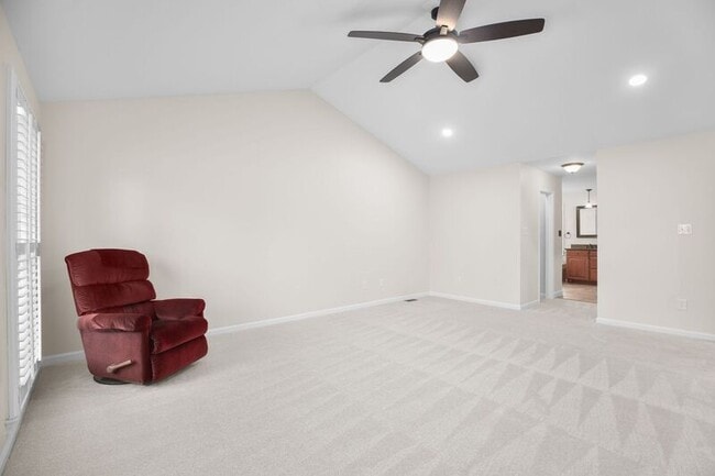 Building Photo - 6000 Blackstone Blvd