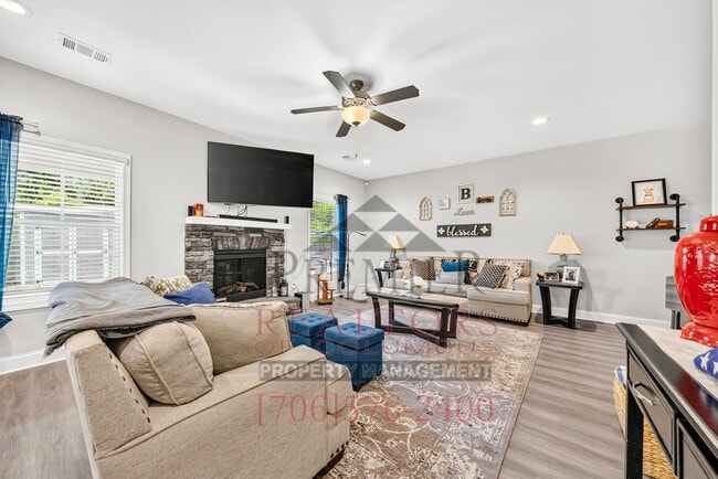 Building Photo - 6808 Omaha Dr