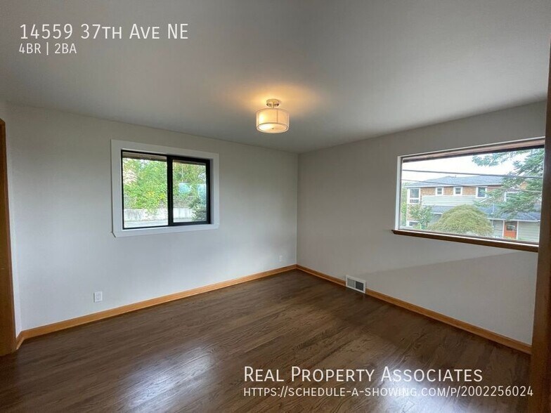 Building Photo - 14559 37th Ave NE