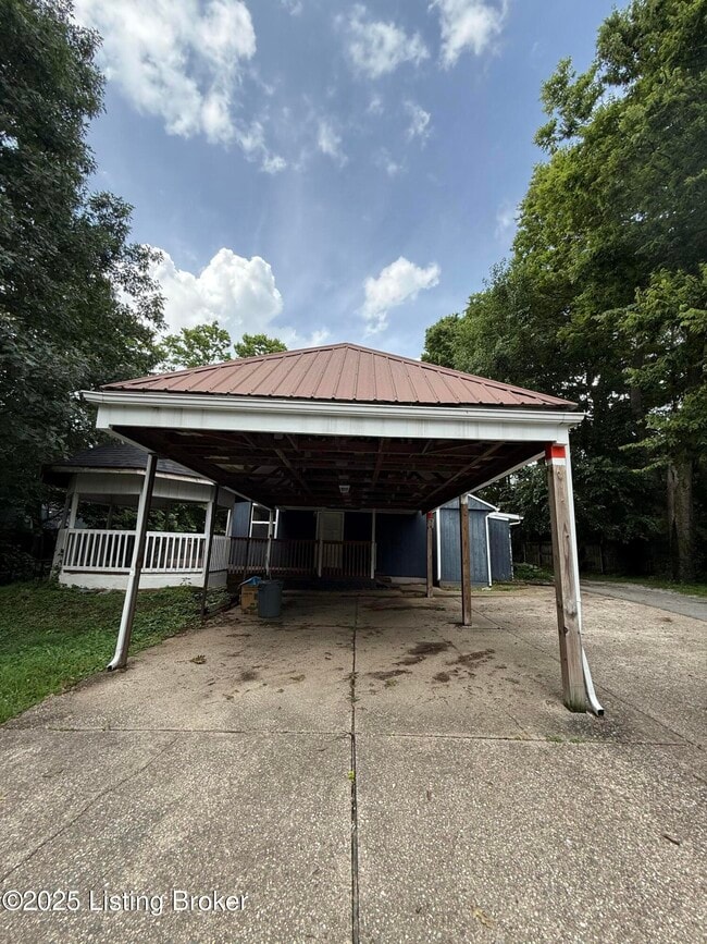 Building Photo - 13416 Reamers Rd