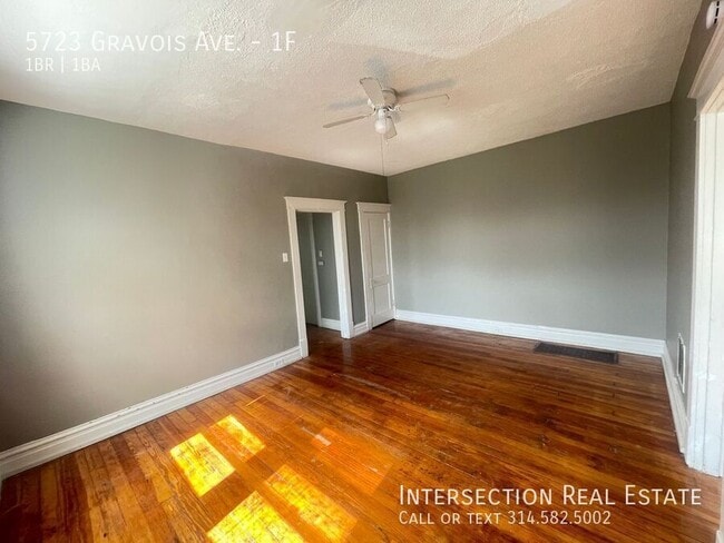 Building Photo - 5723 Gravois Ave