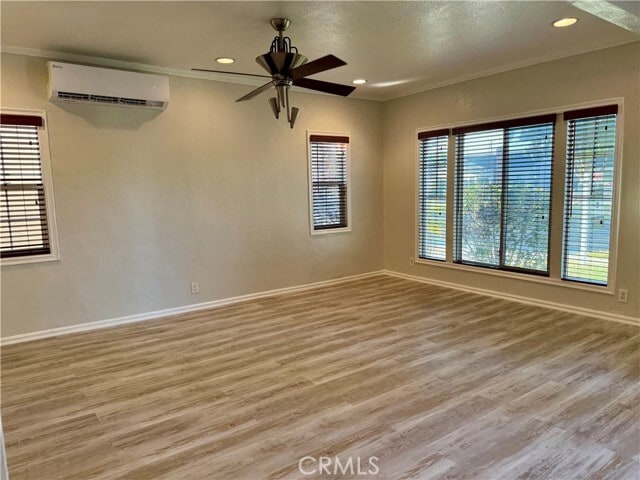 Building Photo - 825 San Marino Ave