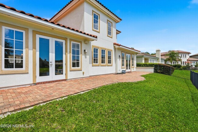 Building Photo - 4571 San Lorenzo Blvd