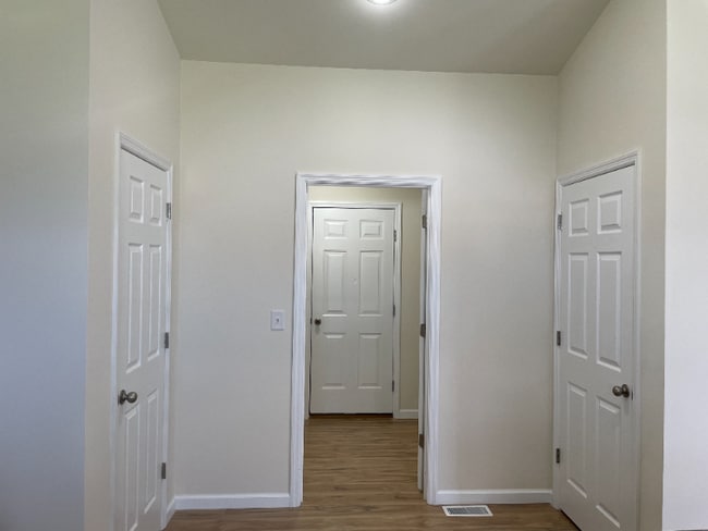 Building Photo - 153 Sweetgum Dr