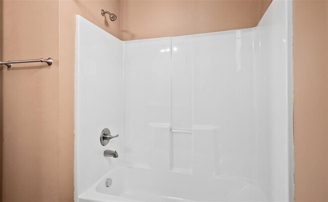 Building Photo - 1413 Kirwin St