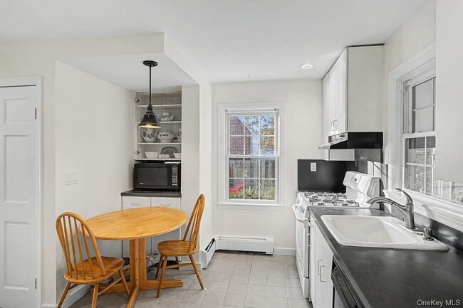 Building Photo - 91 Ireland Pl