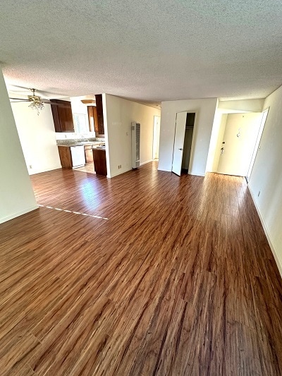 Building Photo - 369 Orizaba Ave