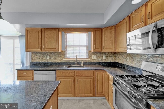 Building Photo - 1016 Josephine Dr