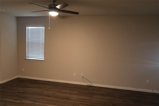 Building Photo - 2522 Sturgeon Wy