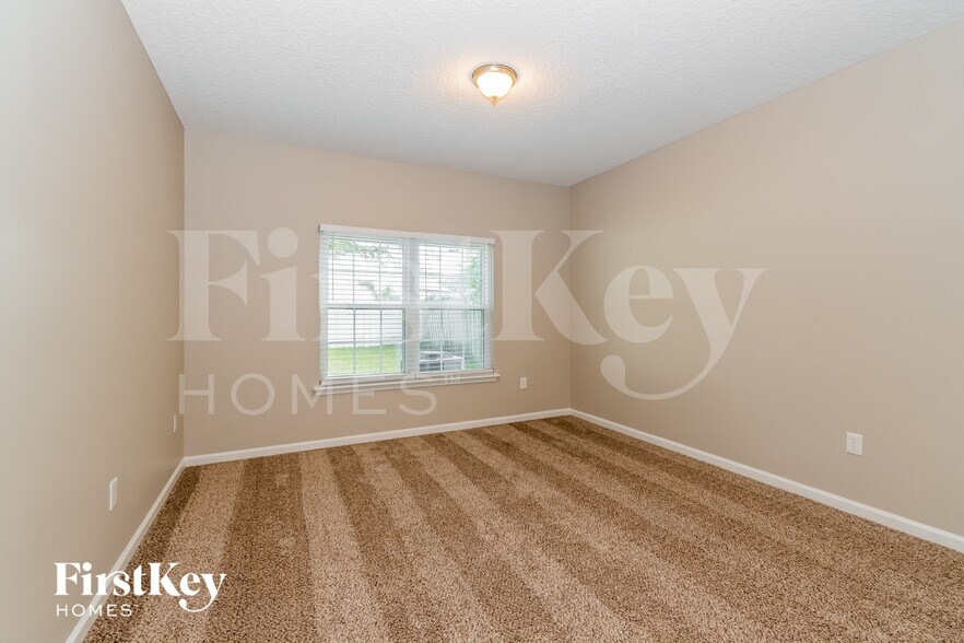 Building Photo - 3875 Pebble Brooke Circle South
