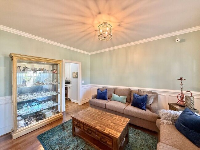 Building Photo - 1616 Doubles Ct