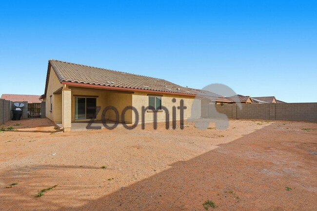 Building Photo - Amazing home in wonderful Ghost Hollow Ranch