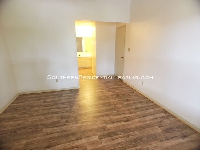 Building Photo - 2303 W Michigan Ave