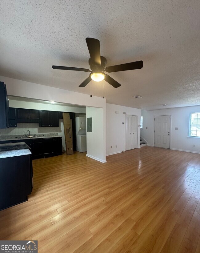 Building Photo - 6354 Shannon Pkwy