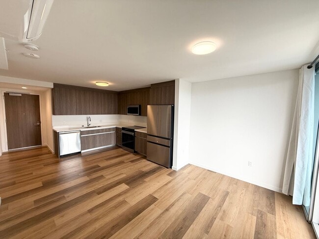 Building Photo - Brand New - The Park on Keeaumoku: 1 Bed, 1 Bath condo with 1 Parking, PETS OK!