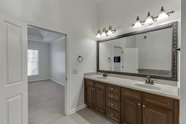 Building Photo - 6925 Fellowship Ln