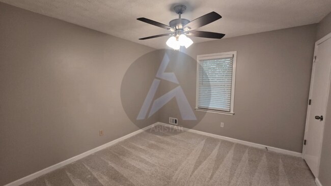 Building Photo - 103 Westland Ct