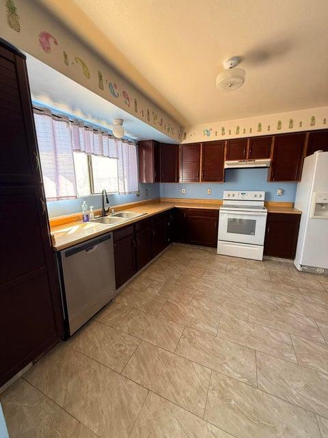 Building Photo - 290 Asbury Rd NE