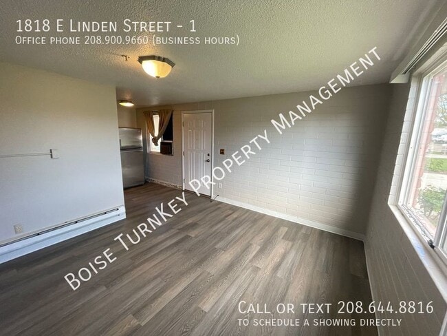 Building Photo - 1818 E Linden St