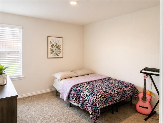 Building Photo - 2957 Shoemaker Dr