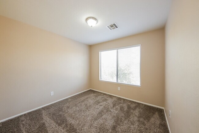 Building Photo - 12623 W Windsor Blvd