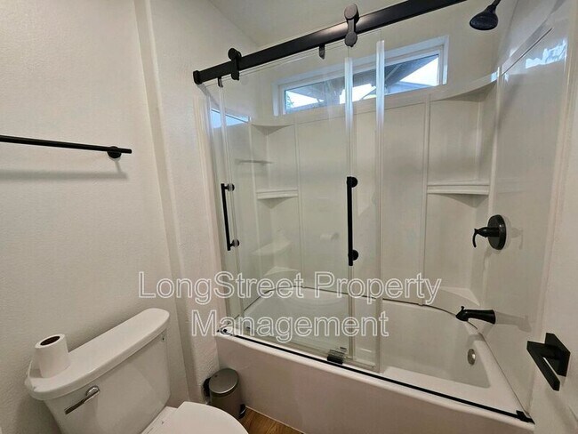 Building Photo - 11987 SW Horizon Blvd