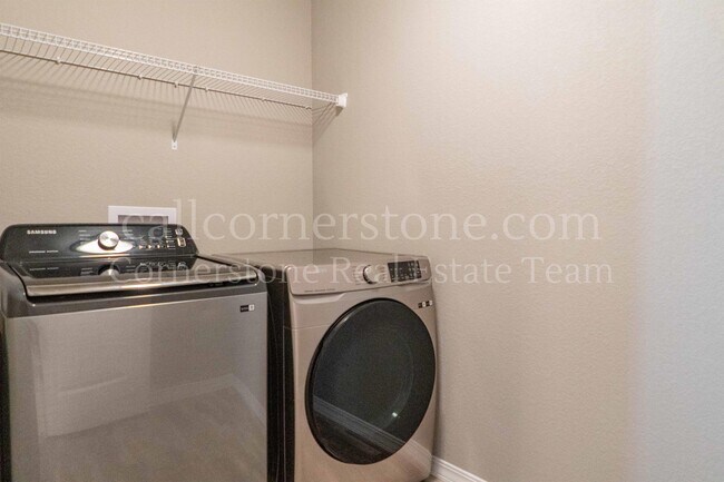 Building Photo - 8056 Woodmen Center Heights