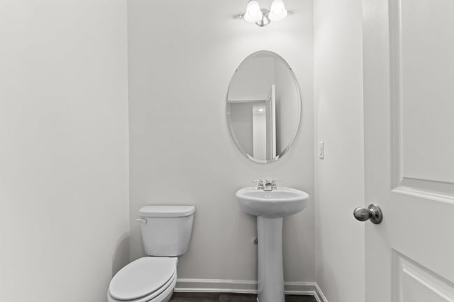 Building Photo - 325 Spaight Acrs Wy