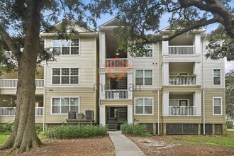 Building Photo - 1 bed / 1 bath on James Island