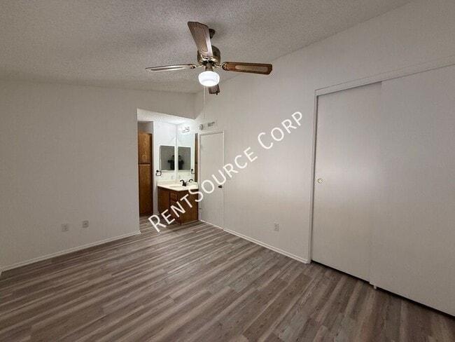 Building Photo - 14229 Winchester Dr