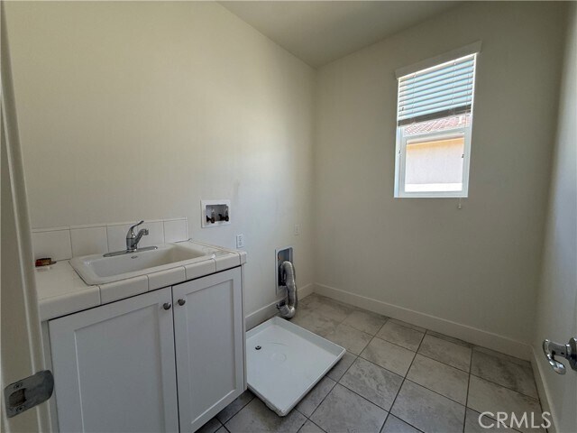 Building Photo - 19042 Martino Ct