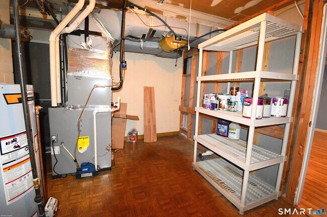 Building Photo - 24 Thorne Rd