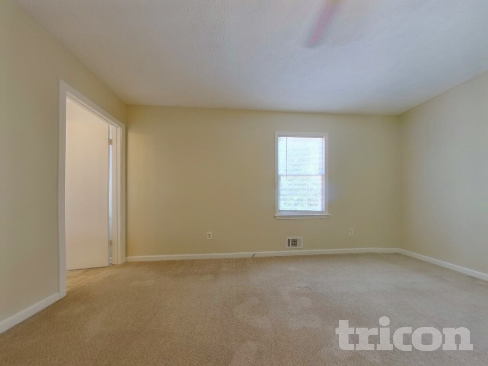 Building Photo - 117 Normas Way