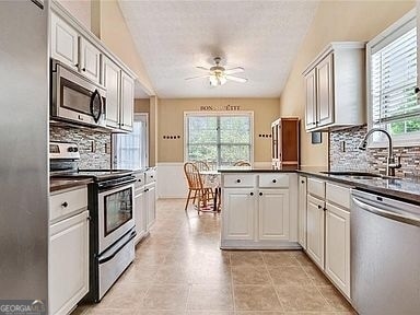 Building Photo - 3624 White Sands Way