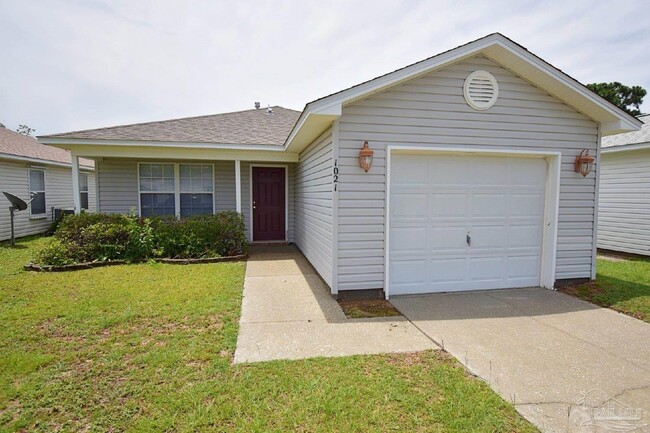 Primary Photo - 1021 Antigua Cir