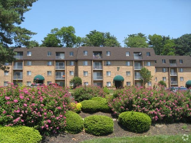 Primary Photo - Autumn Ridge Apartments