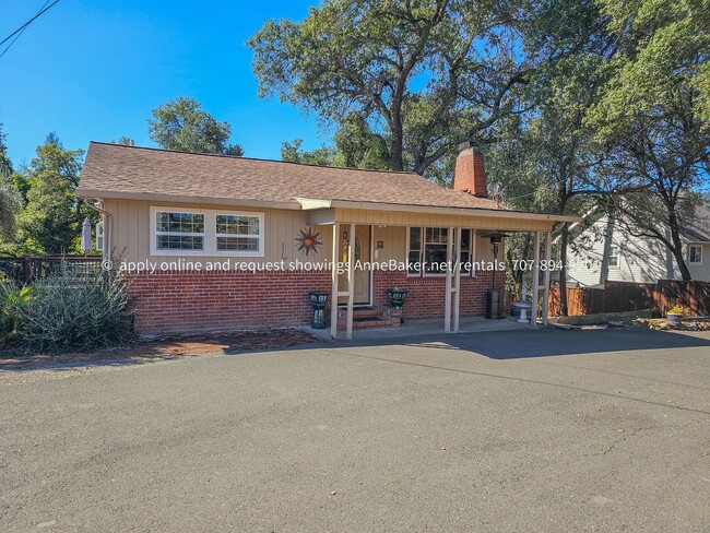 Primary Photo - Exquisite Home among the Oak Trees