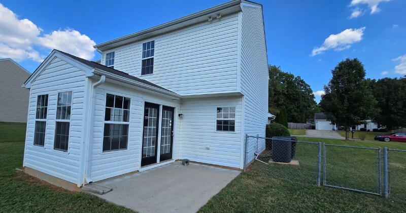 Building Photo - 720 Audrey Ln