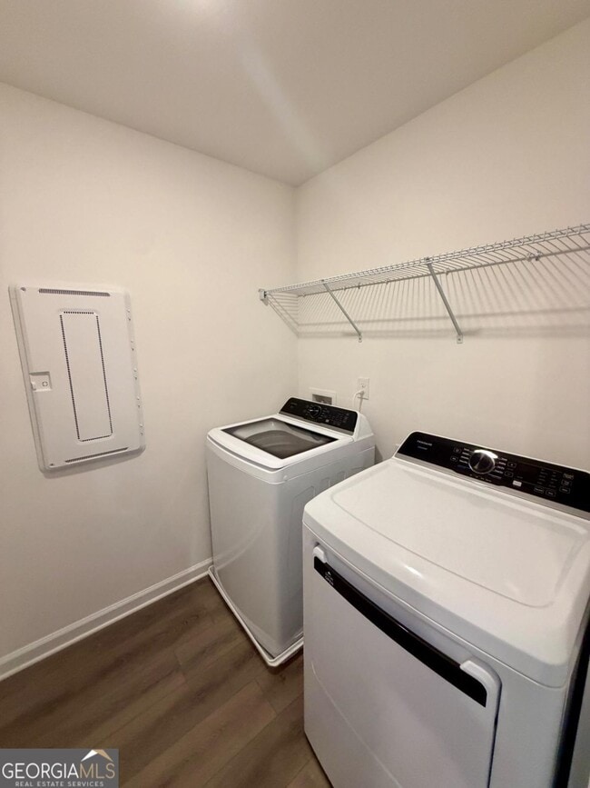 Building Photo - 257 Kenoot Dr
