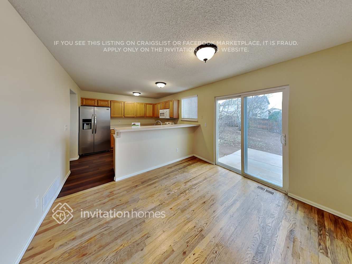 Building Photo - 874 Descendant Dr