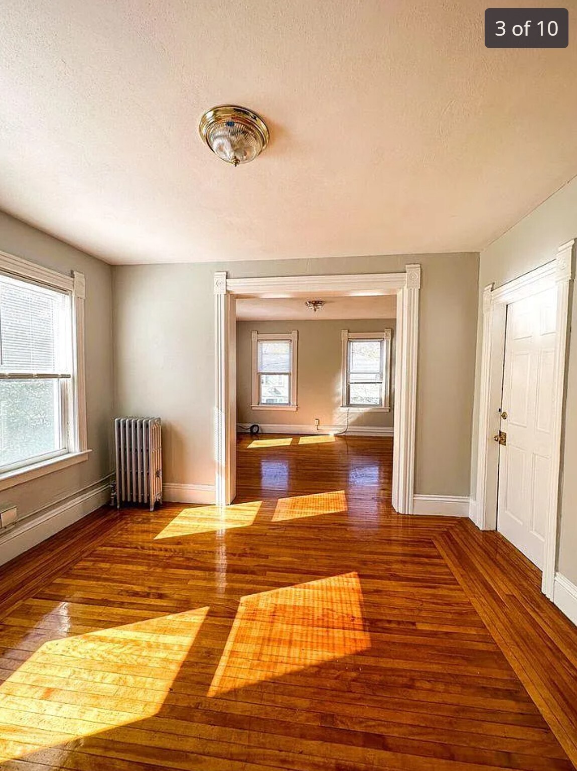 Unit 2 - Living Space - 19 Maple Tree Ln