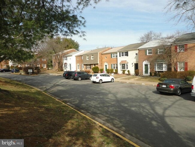 Building Photo - 9120 Conservation Way