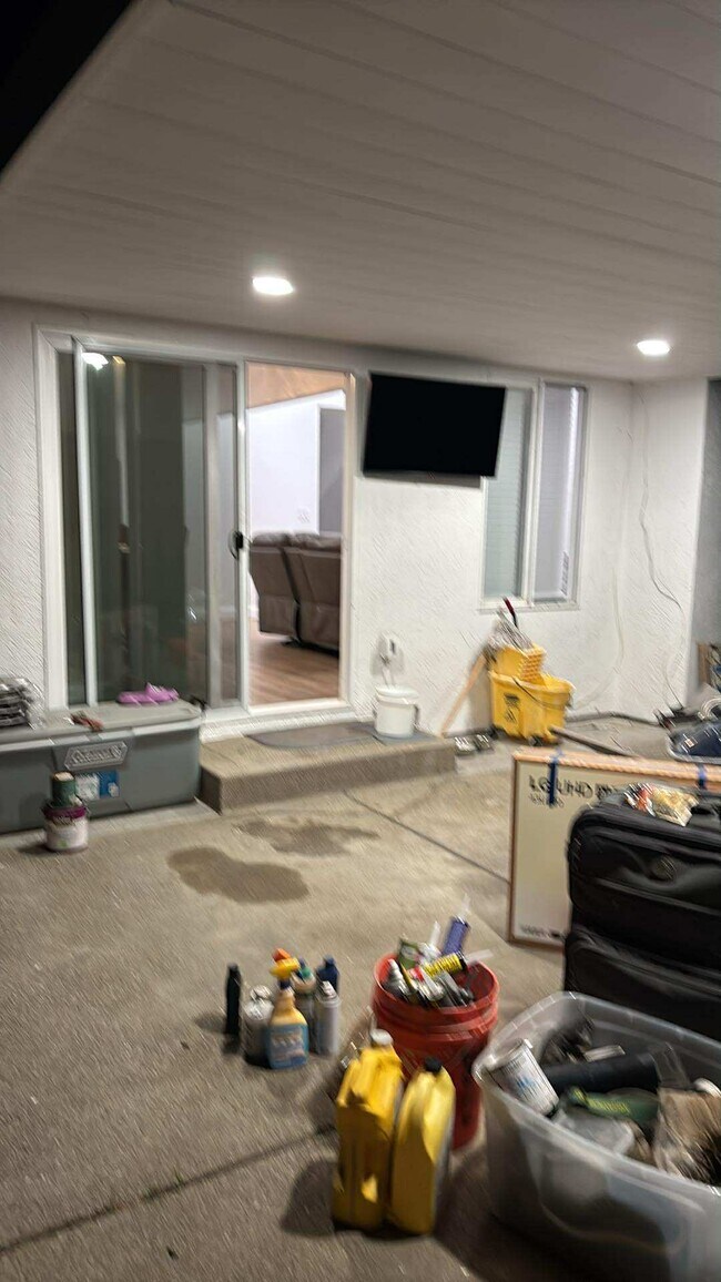 Building Photo - 1680 Gamay Cir