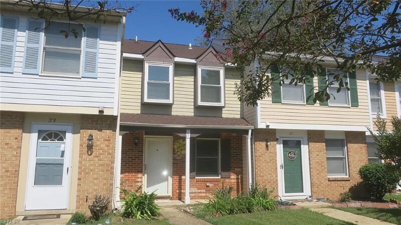 Primary Photo - 25 Christine Ct